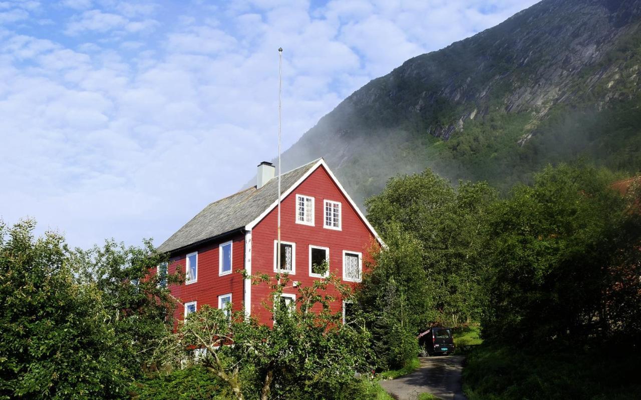 Lake View Holiday Stay In Jolster Ardal  Exterior photo