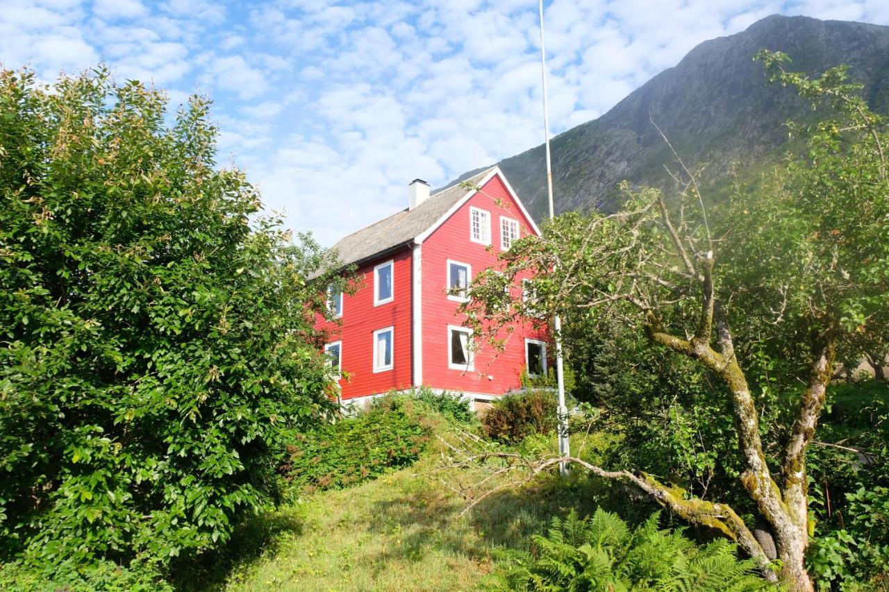 Lake View Holiday Stay In Jolster Ardal  Exterior photo